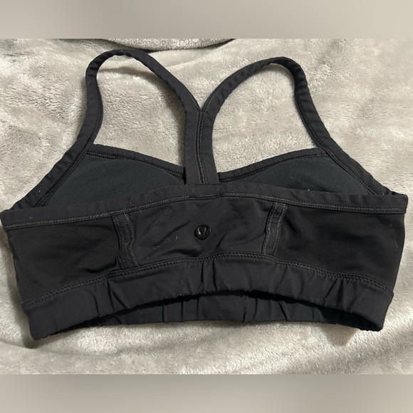 Lululemon Racerback Bra Size 2 - Picture 5 of 9